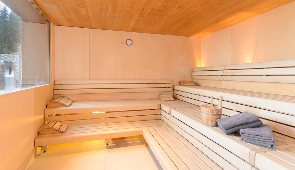 Aviva Superior Make Friends Hotel Sankt Stefan Exterior foto